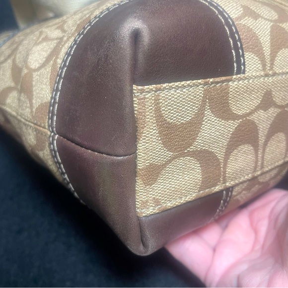 Coach Signature Heritage Stage Coach Carriage Tote FABULOUS - Picture 9 of 17